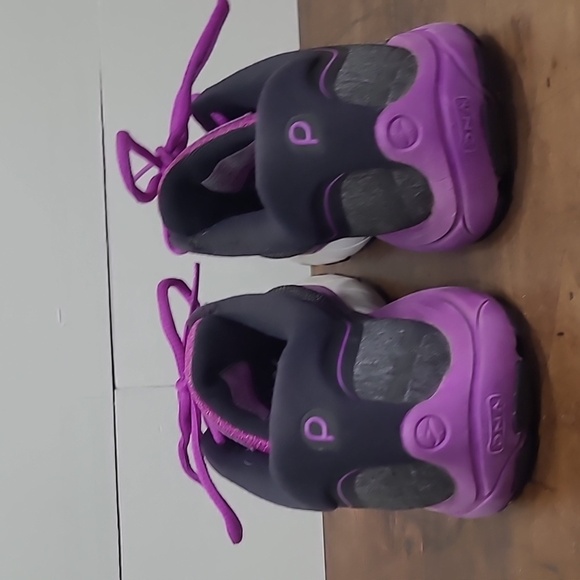 Brooks Sneakers Women's sz 7.5 Pure Cadence 7 Purple/Black Running Walking Shoe - Picture 3 of 11